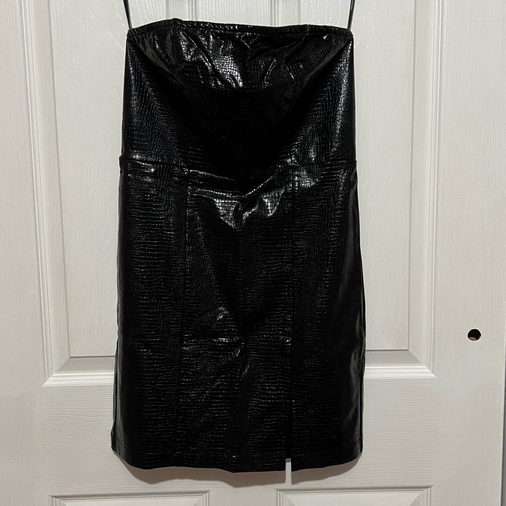 💗 *NEW* Forever 21‎ - Women’s Scrapless Snake Skin Bodycon Dress